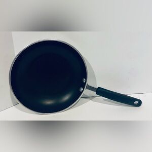 Faberware Commercial Cookware Pan NonStick Aluminum 10”